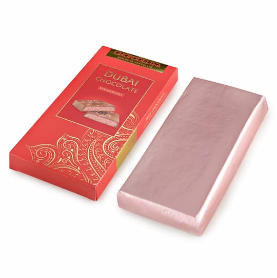 Шоколад молочный "Dubai Strawberry" с начинкой из клубники, 180 гр