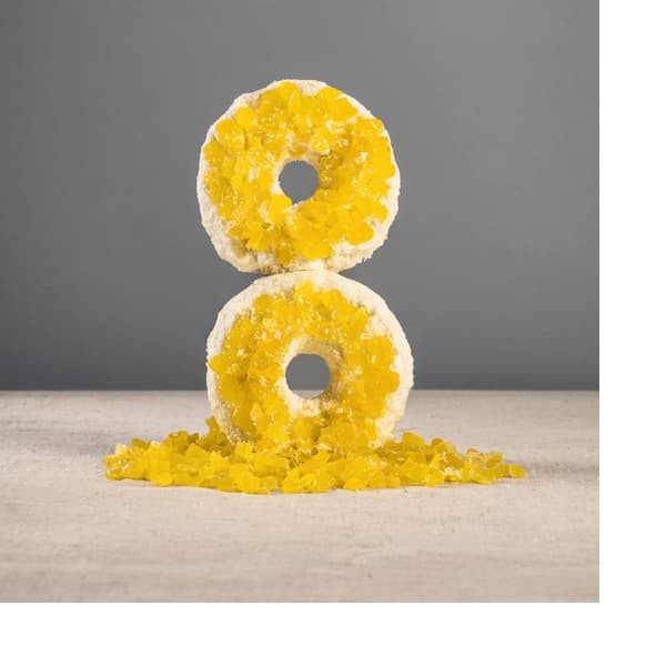 Сыр мягкий Руэль с манго и маракуйей в кокосовой обсыпке