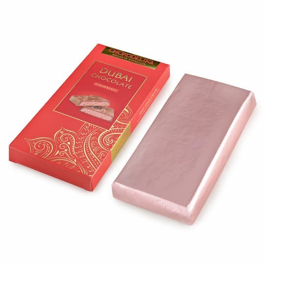 Шоколад молочный "Dubai Strawberry" с начинкой из клубники, 180 гр